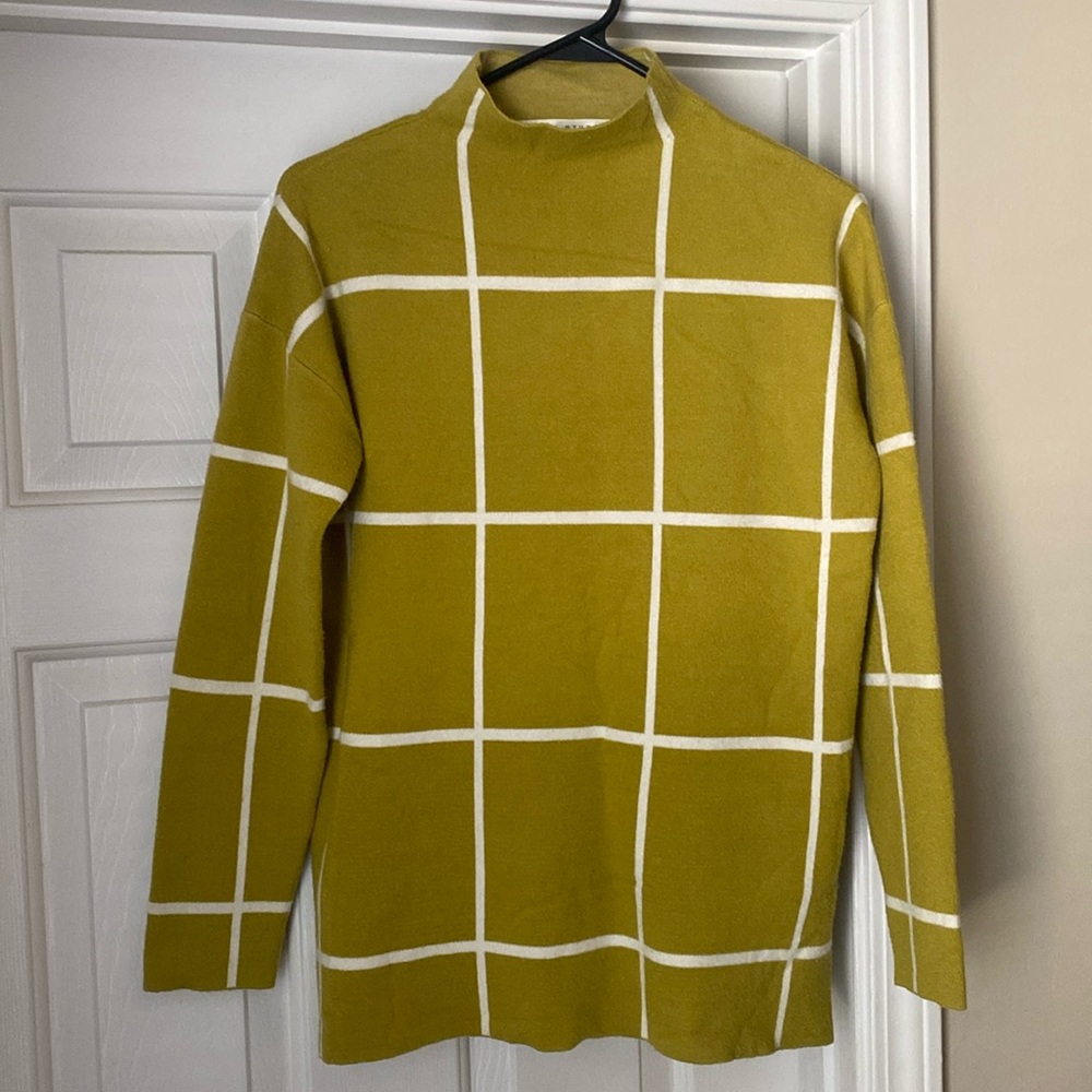 Max Studio mock turtleneck sweater